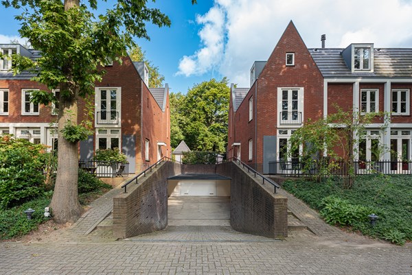 Medium property photo - Diependaalselaan 102, 1213 TH Hilversum